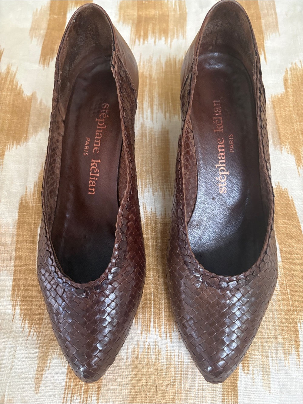 🔥HP🔥VTG Stéphane Kélian Paris, Brown Woven Pointed-Toe Pumps - Picture 3 of 17